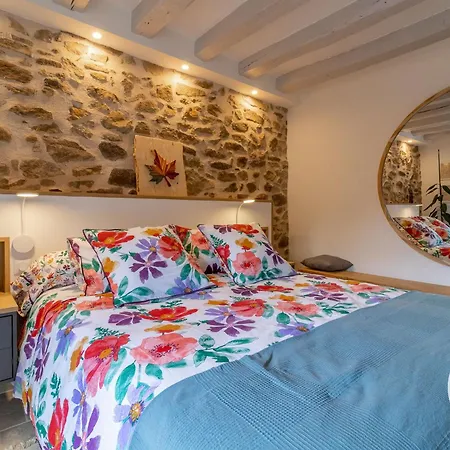 D'hotes Avec Piscine Et Petit-dejeuner Proche D'angers - Fr-1-622-84 Soucelles