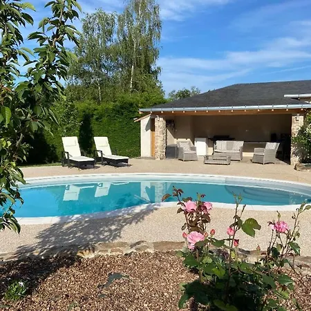 D'hôtes Avec Piscine Et Petit-déjeuner Proche D'angers - Fr-1-622-84 Couette-café Soucelles