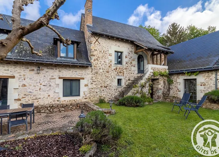 D'hôtes Avec Piscine Et Petit-déjeuner Proche D'angers - Fr-1-622-84 Soucelles